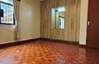 5 Bed House with En Suite at Redhill Road - 16