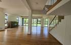 4 Bed House with En Suite in Garden Estate - 20