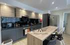 Serviced 2 Bed Apartment with En Suite in Riverside - 7