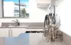 Serviced 2 Bed Apartment with En Suite in Parklands - 11