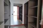 4 Bed Apartment with En Suite in General Mathenge - 16