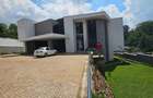 5 Bed Villa with En Suite at Nyari - 3