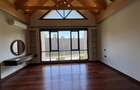 5 Bed Townhouse with En Suite in Runda - 13