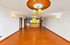3 Bed Apartment with En Suite in Riverside - 1