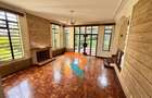 4 Bed Townhouse with En Suite at Redhill Road - 2