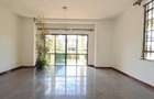 4 Bed Townhouse with En Suite in Spring Valley - 3