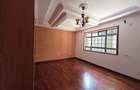 4 Bed House with En Suite in Runda - 7