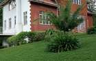 5 Bed House in Rosslyn - 6