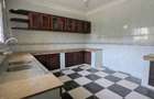 4 Bed House with Swimming Pool at Links Road - 10