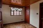 4 Bed Townhouse with En Suite in Lavington - 6