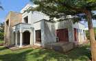 5 Bed Townhouse with En Suite at Lavington Green - 3