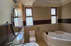 4 Bed Townhouse with En Suite in Runda - 17