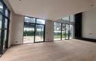 5 Bed Townhouse with En Suite in Runda - 7