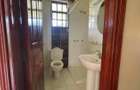 5 Bed Townhouse with En Suite in Rosslyn - 6