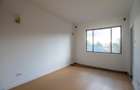 3 Bed Apartment with En Suite at Lavington - 6