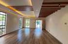4 Bed Townhouse with En Suite in General Mathenge - 4