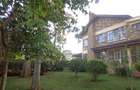7 Bed House with En Suite in Nyari - 4