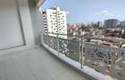 3 Bed Apartment with En Suite at Parklands - 7