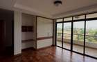 4 Bed Apartment with En Suite at Riverside Drive - 14