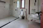 4 Bed Villa with En Suite in Runda - 13