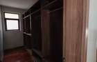 5 Bed Townhouse with En Suite at Lavington Green - 17