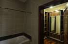 5 Bed Townhouse with En Suite at Lavington Green - 16