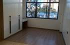 Studio Apartment with Swimming Pool in Kilimani - 3