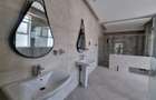 5 Bed House with En Suite in Runda - 17