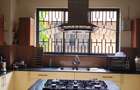 5 Bed House with En Suite in Westlands Area - 6