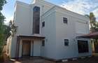 4 Bed Townhouse with En Suite in Lavington - 11