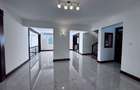 5 Bed Townhouse with En Suite in Rosslyn - 4