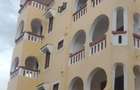 3 Bed Apartment with En Suite at Links Road - 25