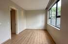 5 Bed Townhouse with En Suite in Lavington - 17
