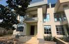 4 Bed Villa with En Suite at Garden Estate - 1