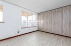 5 Bed Apartment with En Suite in General Mathenge - 18