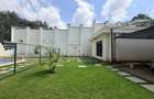 6 Bed House with En Suite in Loresho - 13