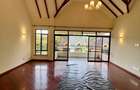 5 Bed Townhouse with En Suite in Lavington - 2