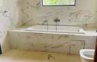 5 Bed Villa with En Suite in Spring Valley - 8