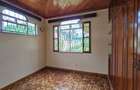 5 Bed House with En Suite in Runda - 8