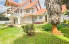 5 Bed House with En Suite at Old Runda. - 1