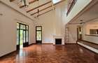 5 Bed House with En Suite in Runda - 11