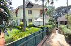 4 Bed Townhouse with En Suite in Westlands Area - 1