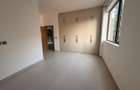 2 Bed Apartment with Gym in Brookside - 5