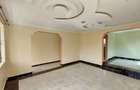 3 Bed House with En Suite at Kahuho - 3