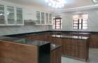 6 Bed Townhouse with En Suite in Kitisuru - 1