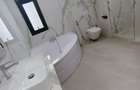 6 Bed Villa with En Suite in Lavington - 8