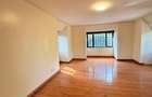 7 Bed House with En Suite in Runda - 10