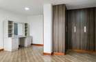 5 Bed Villa with En Suite at Kyuna - 14