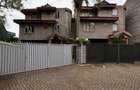 5 Bed Townhouse with En Suite at James Gichuru - 1