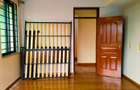 5 Bed Townhouse with En Suite in Lavington - 18
